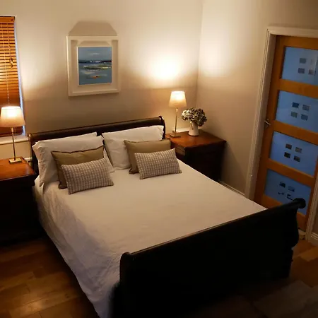 Boatman's Quarters Apartment