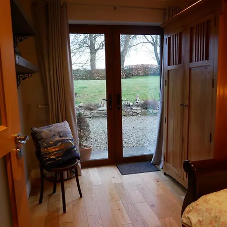 Boatman's Quarters