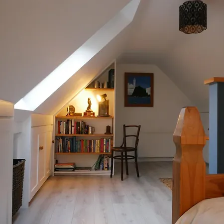 Boatman's Quarters Apartment